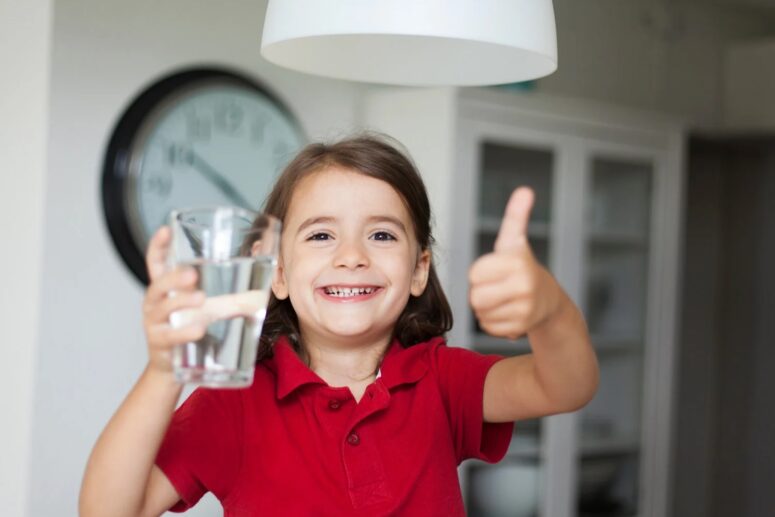 how to get autistic child to drink water