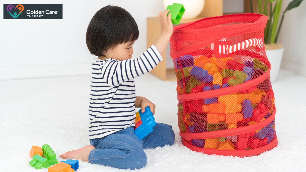 what helps an autistic child organize their belongings