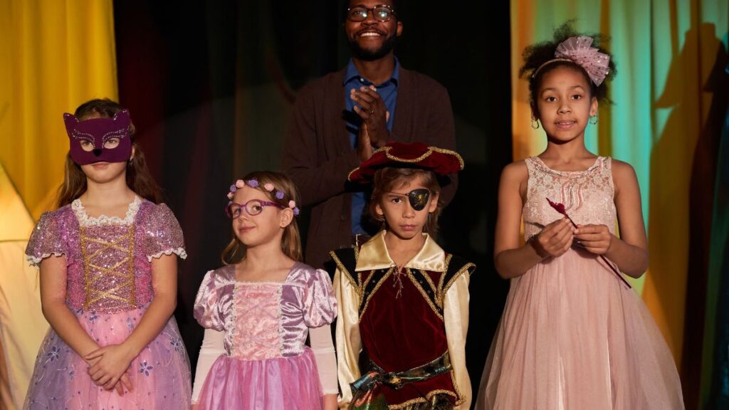 can role-playing improve social skills in autistic kids
